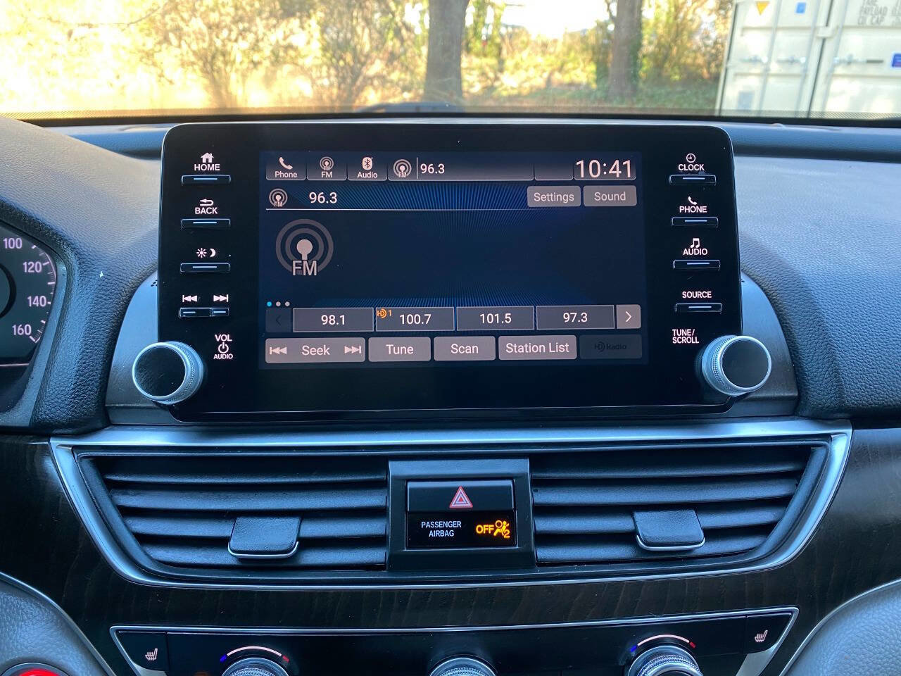 Used 2018 Honda Accord EX-L image 21