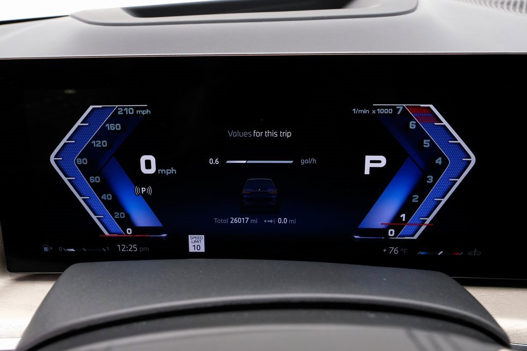 Used 2024 BMW ALPINA XB7 image 16