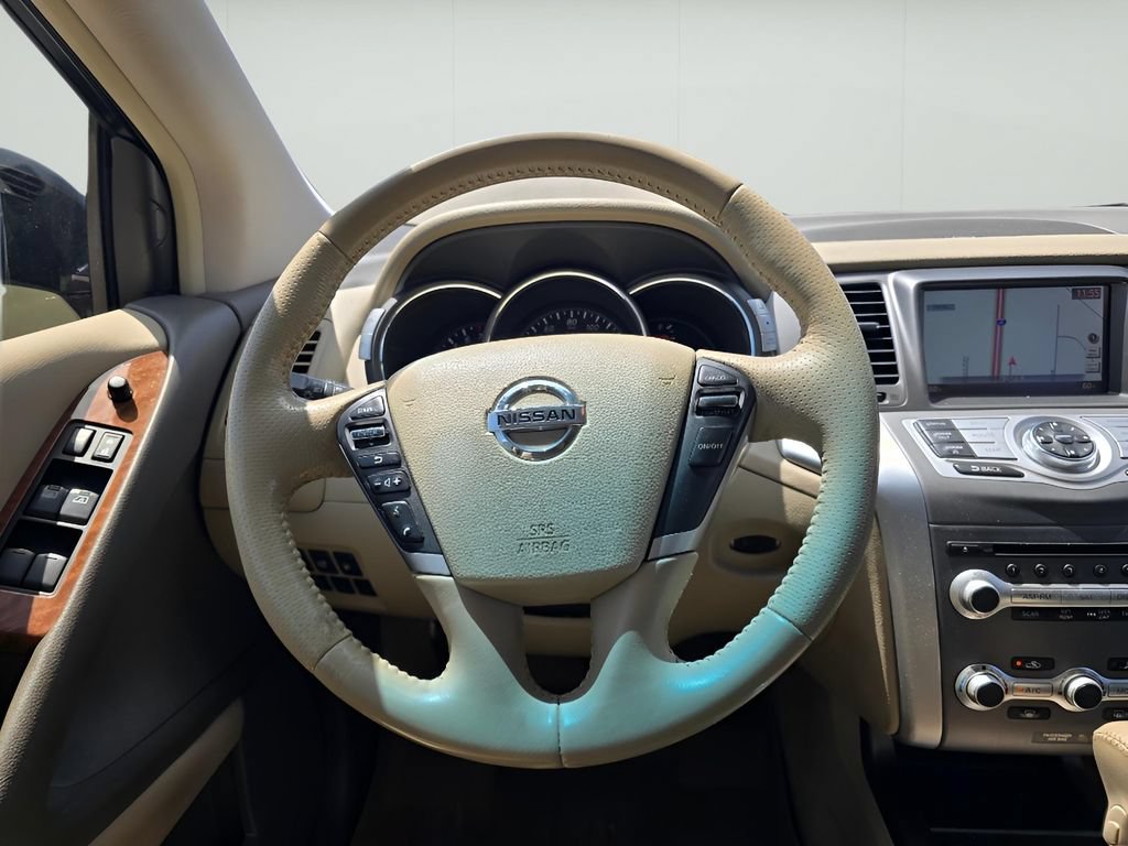 Used 2014 Nissan Murano LE w/ Platinum Edition Package AWD/4WD image 11