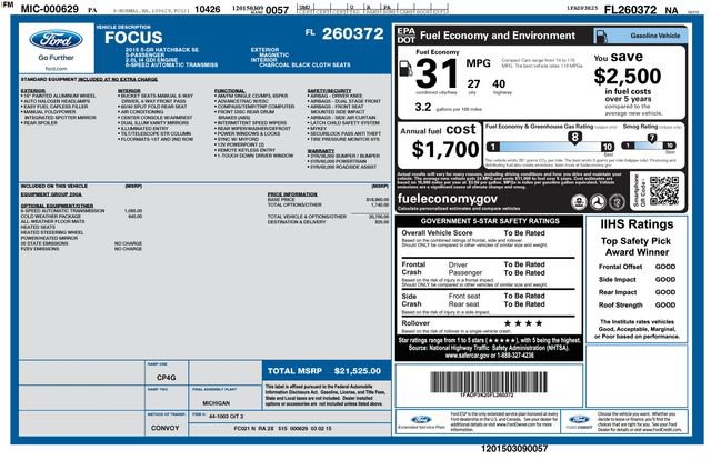 Used 2015 Ford Focus SE w/ SE Cold Weather Package FWD image 7