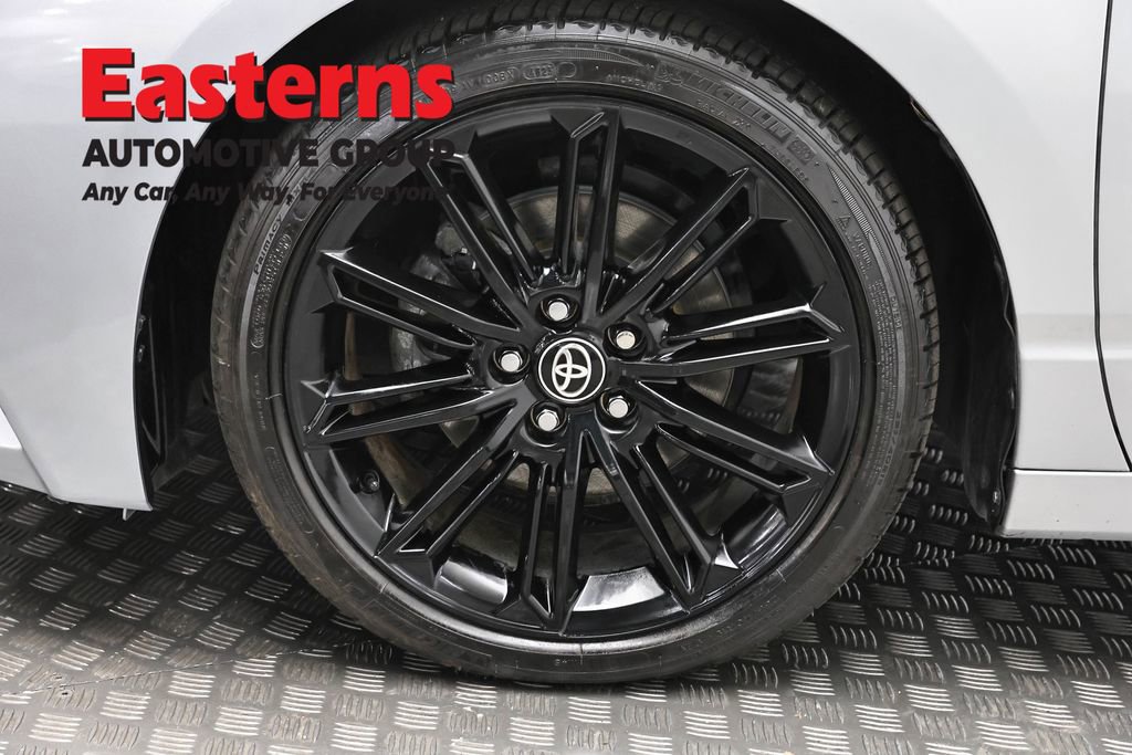 Used 2021 Toyota Avalon XSE image 33