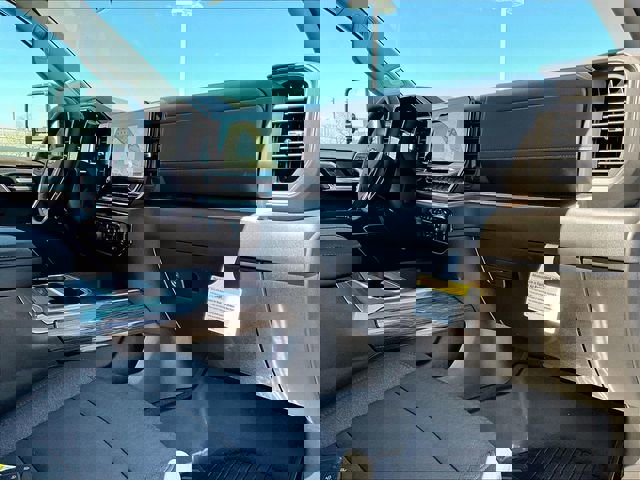 New 2026 Chevrolet Silverado 2500 LT w/ Safety Package AWD/4WD image 9