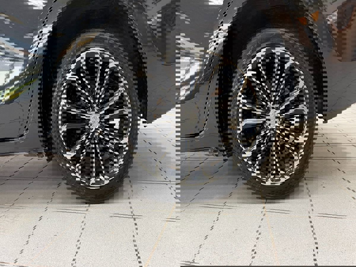 Used 2014 Toyota Corolla S image 65