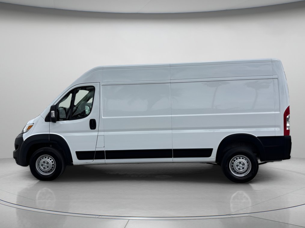 Used 2025 RAM ProMaster 2500 w/ Convenience Group FWD image 5
