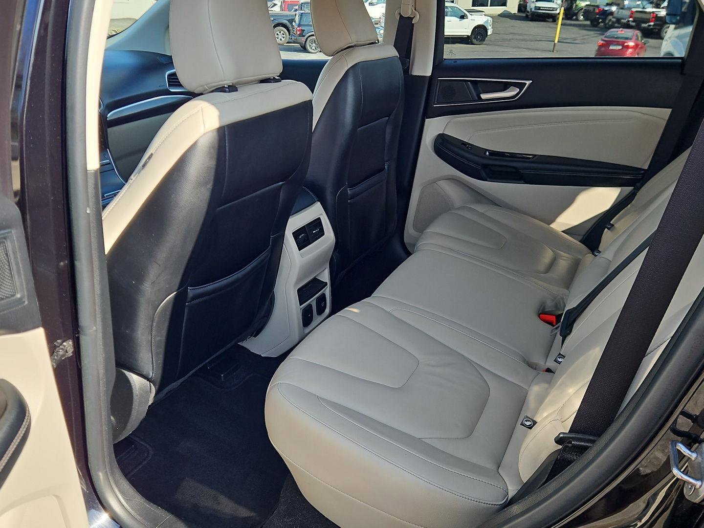 Used 2020 Ford Edge Titanium w/ Cargo Accessory Package image 17