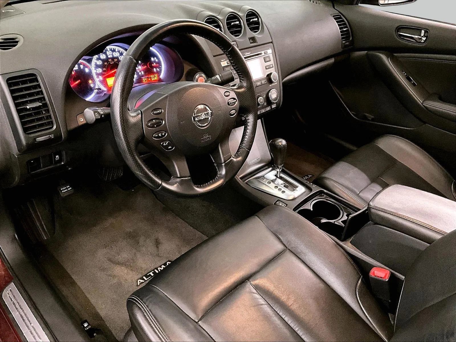 Used 2011 Nissan Altima 3.5 SR w/ 3.5SR Premium Pkg image 13