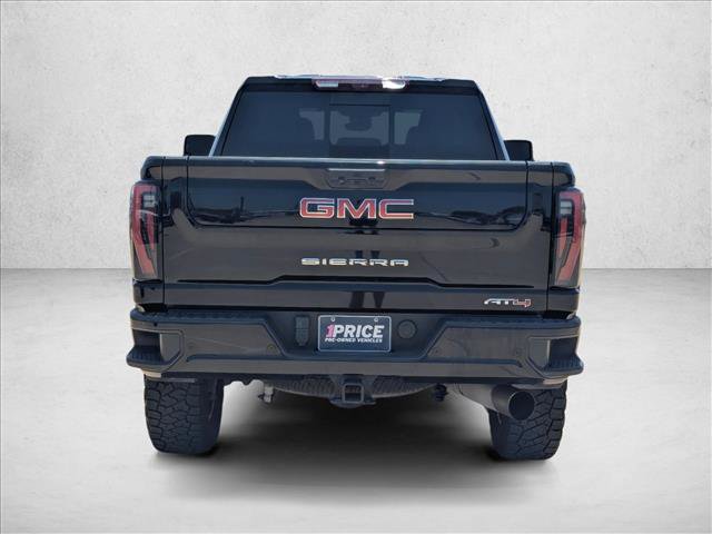 Used 2024 GMC Sierra 2500 AT4 w/ AT4 Premium Plus Package AWD/4WD image 5
