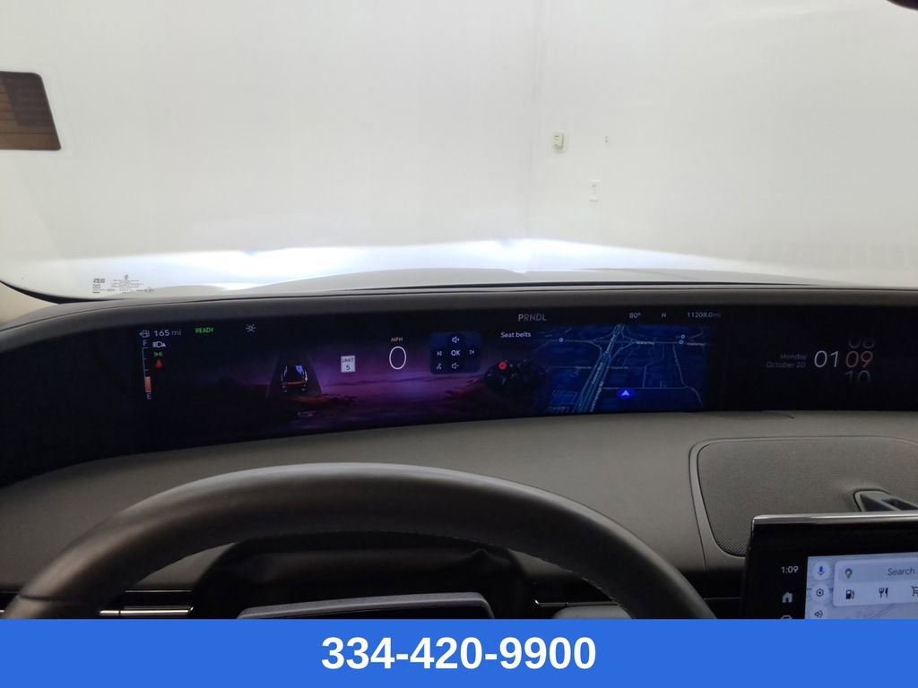 Used 2024 Lincoln Nautilus Reserve w/ Equipment Group 202A image 10