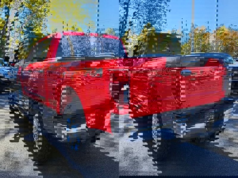 Used 2021 Ford F250 Lariat w/ Chrome Package image 12