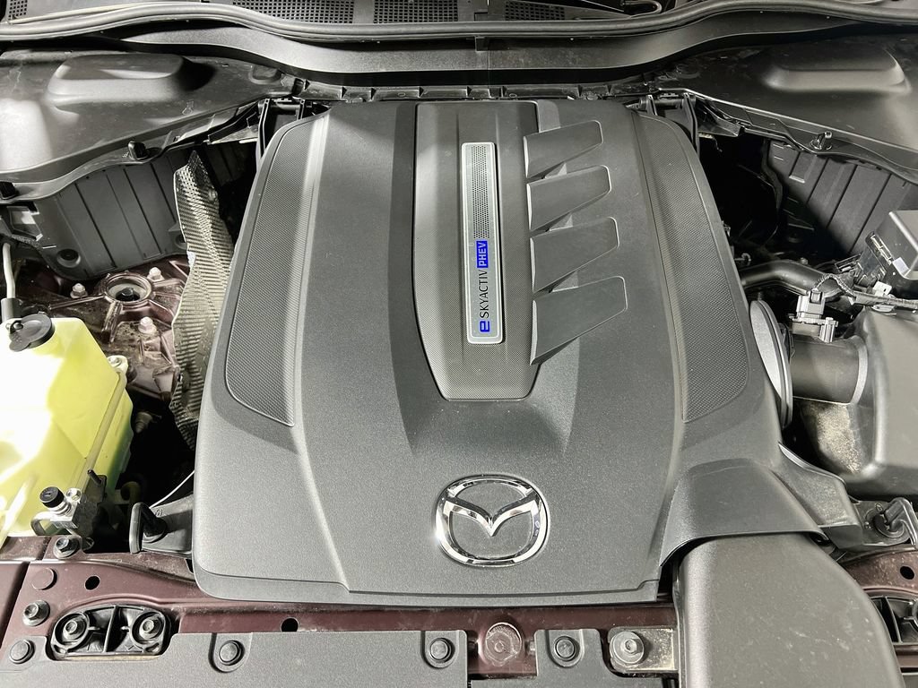 Used 2024 MAZDA CX-90 Plug-In Hybrid w/ Premium Plus AWD/4WD image 28
