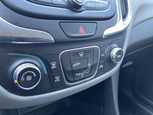 Used 2019 Chevrolet Equinox LT w/ LPO, Hit The Road Package FWD image 11
