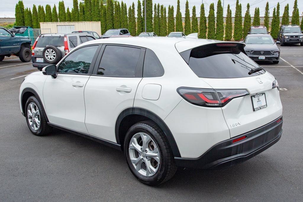 Used 2024 Honda HR-V LX image 10