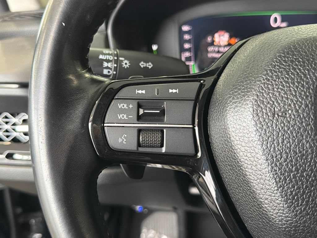 Used 2024 Honda Accord Touring image 25