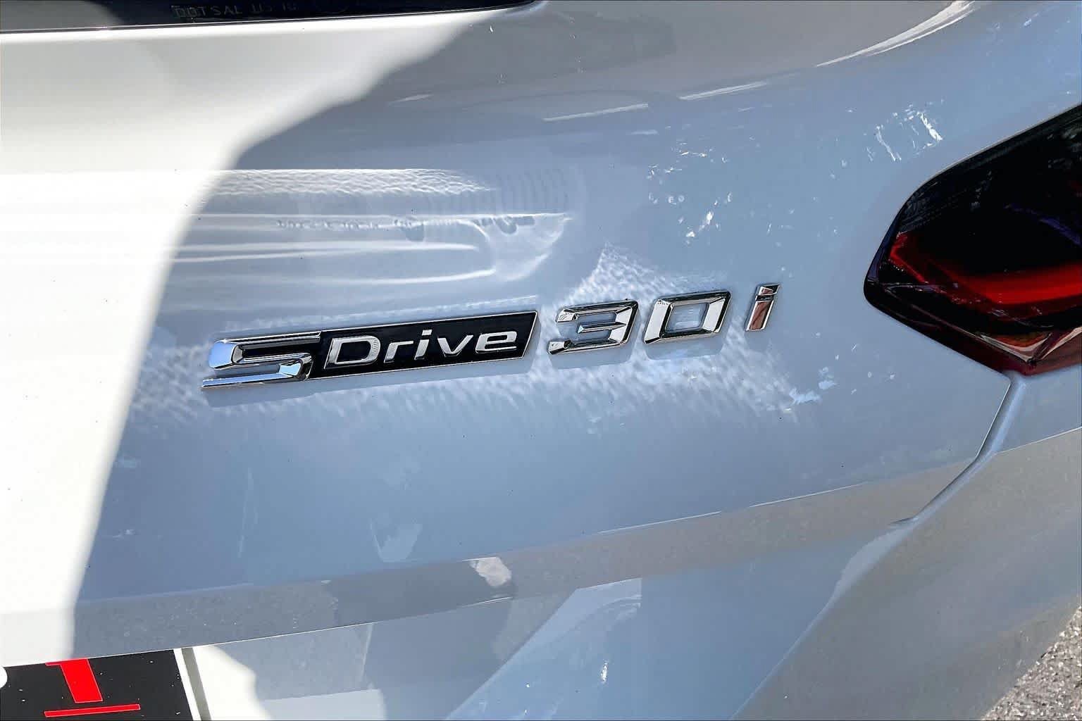 Used 2023 BMW Z4 sDrive30i w/ Convenience Package RWD image 9