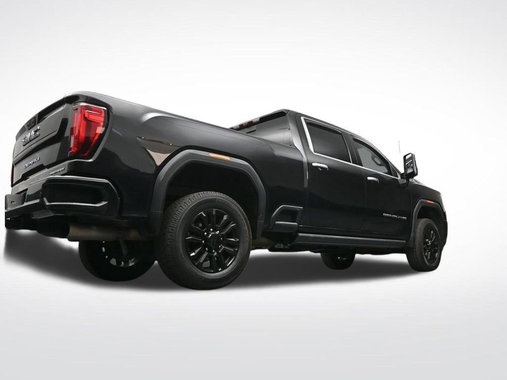 Used 2023 GMC Sierra 2500 Denali w/ Denali Black Diamond Edition image 27