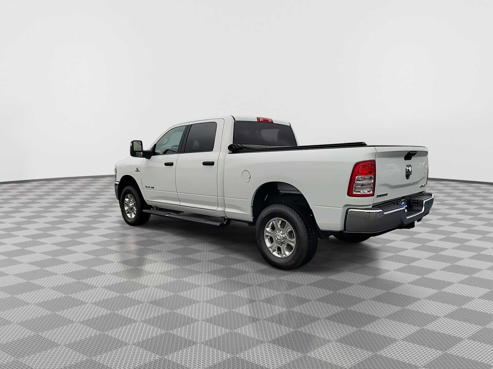 Used 2024 RAM 2500 Big Horn w/ Off Road Package image 6