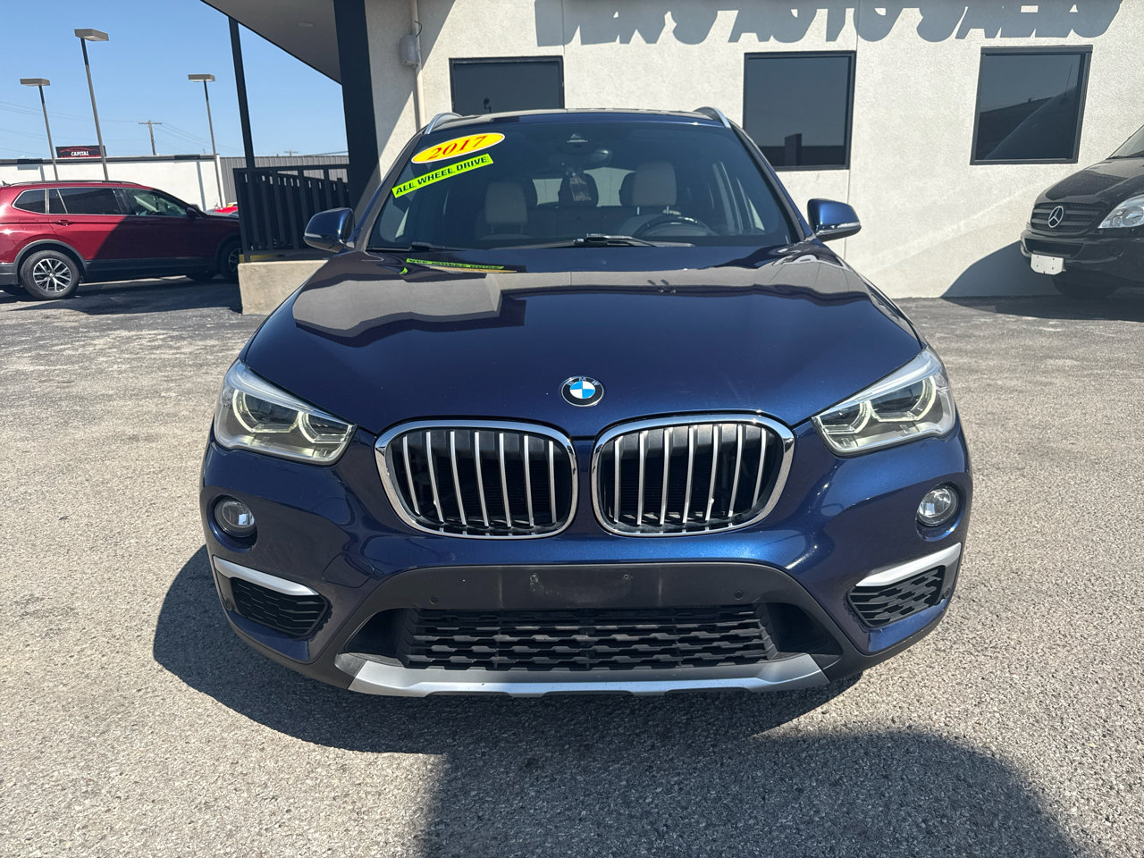 Used 2017 BMW X1 xDrive28i image 3