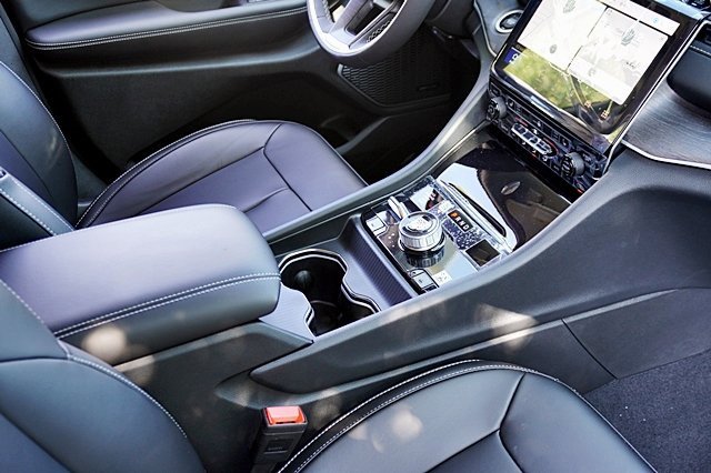 New 2023 Jeep Grand Cherokee Limited 4xe image 13