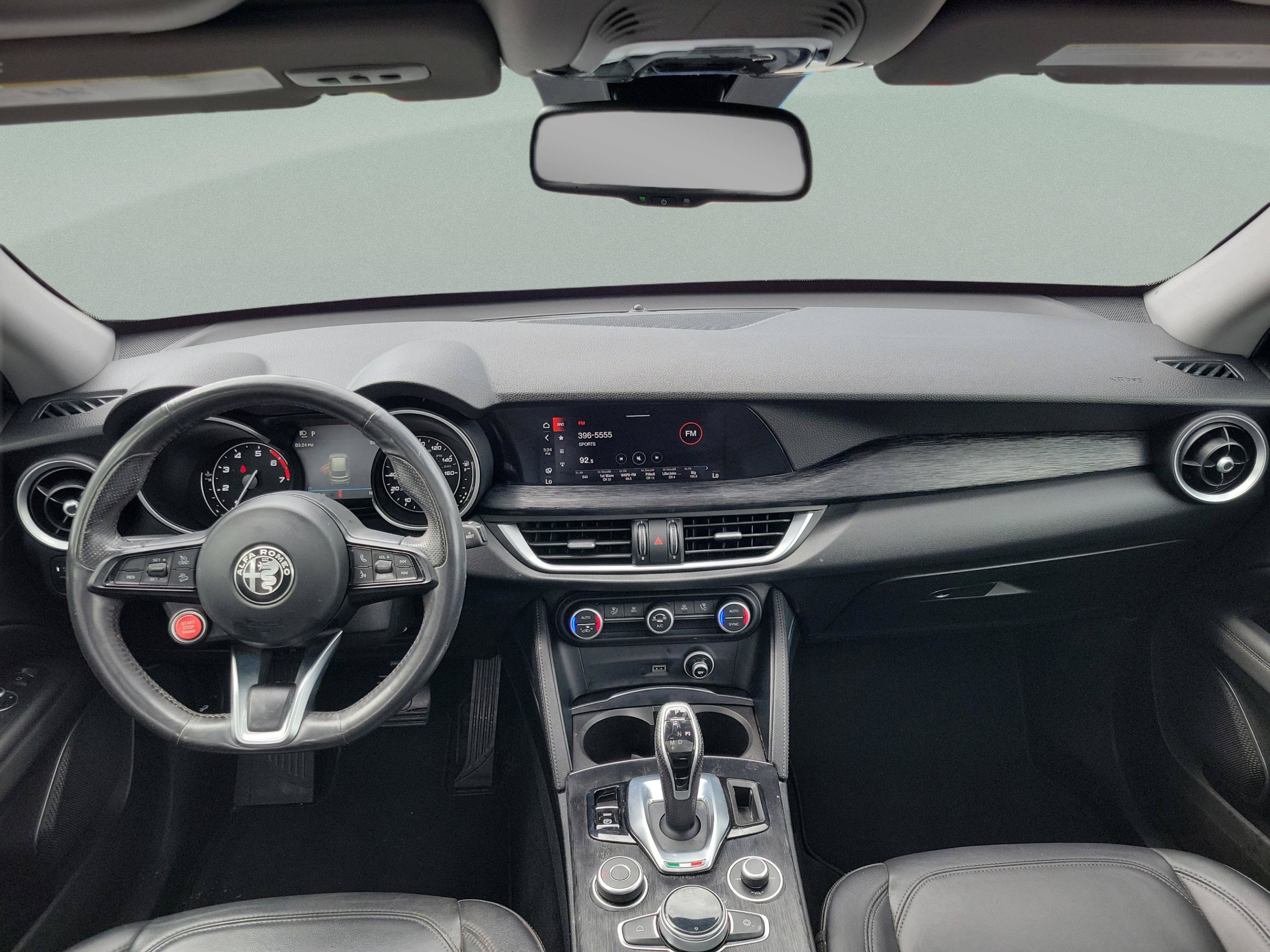 Used 2020 Alfa Romeo Stelvio Sport w/ Quick Order Package 22K Sport RWD image 6