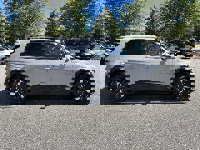 New 2025 Hyundai Ioniq 5 SE image 31