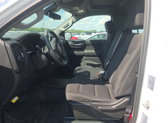 Used 2025 Chevrolet Silverado 1500 W/T RWD image 3
