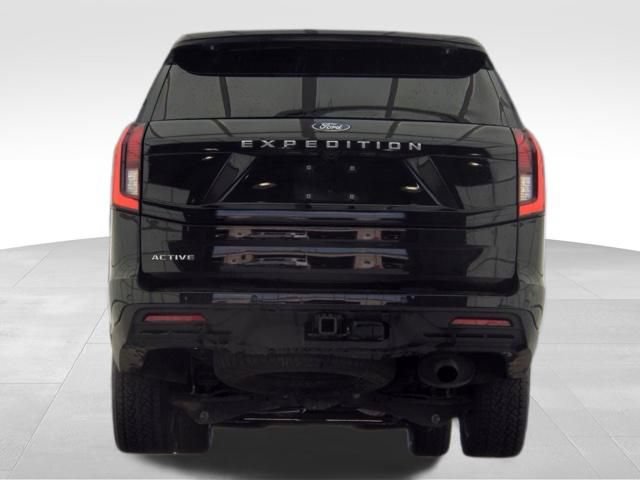 Used 2025 Ford Expedition Active AWD/4WD image 8