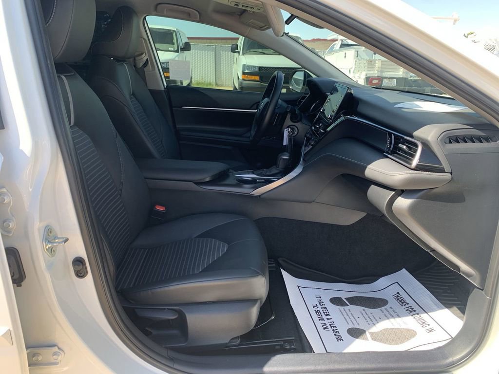 Used 2024 Toyota Camry SE FWD image 27