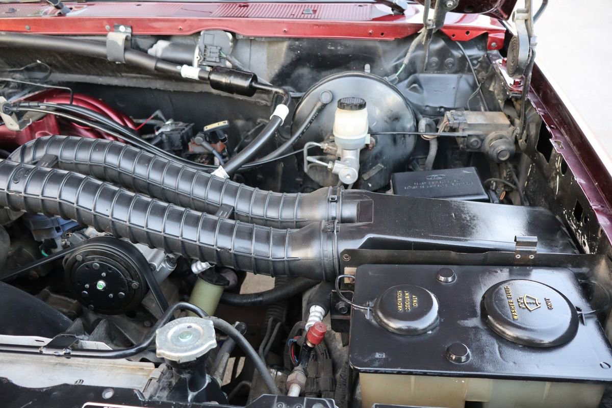 Used 1993 Ford Bronco XLT image 34