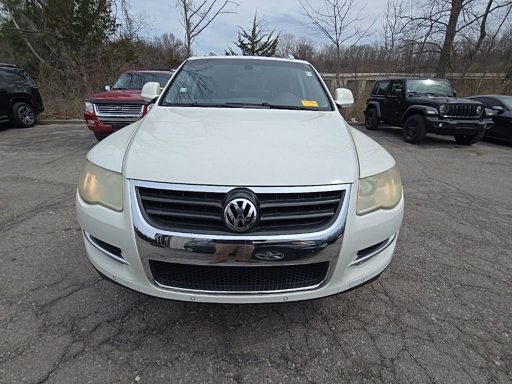 Used 2008 Volkswagen Touareg VR6 image 12