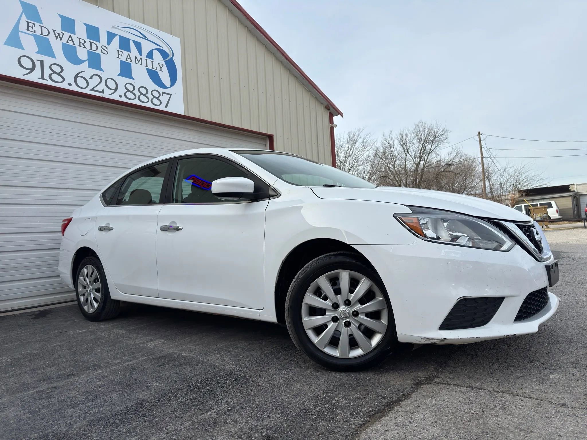 Used 2018 Nissan Sentra S image 1