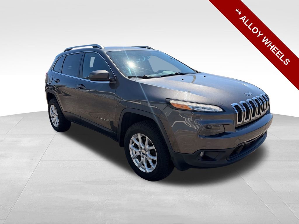 Used 2014 Jeep Cherokee Latitude AWD/4WD image 10