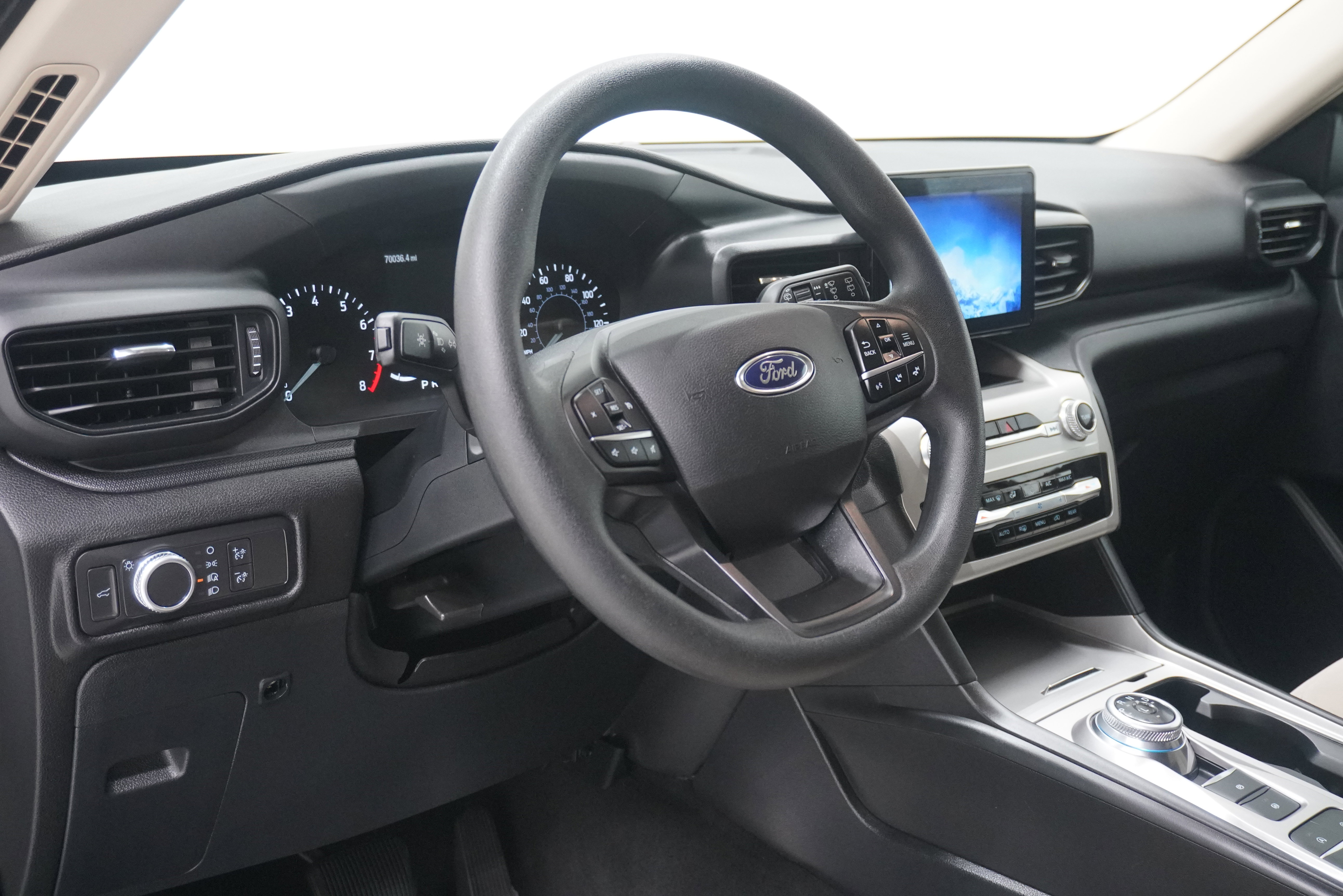 Used 2021 Ford Explorer 2WD image 10
