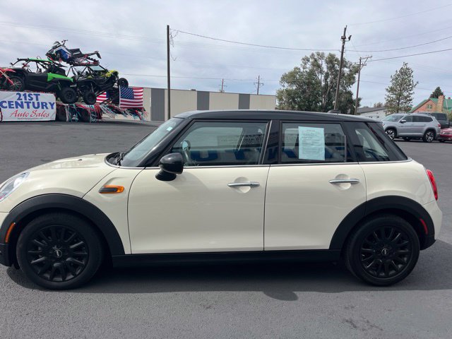 Used 2018 MINI Cooper 4-Door Hardtop FWD image 5