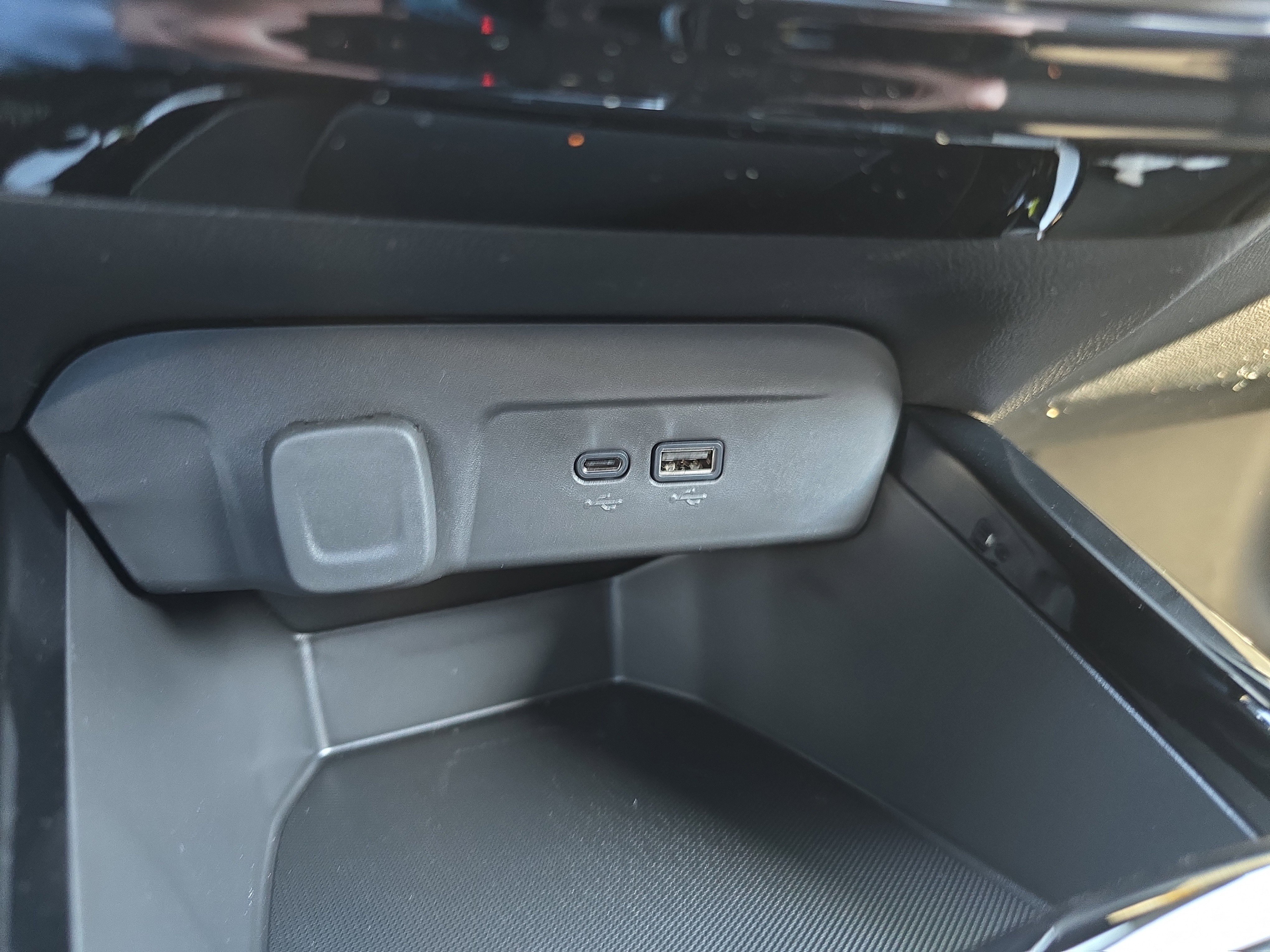 New 2026 Chevrolet Trax RS image 30