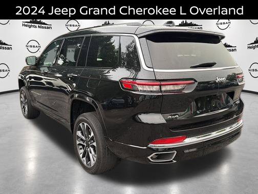 Used 2024 Jeep Grand Cherokee L Overland w/ Trailer Tow Package AWD/4WD image 6