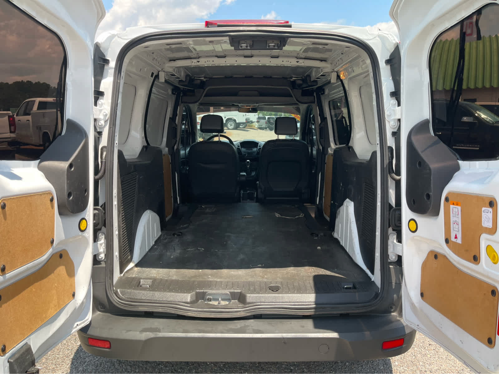 Used 2018 Ford Transit Connect XL FWD image 20