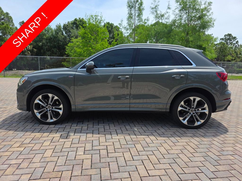 Used 2021 Audi Q3 2.0T Premium Plus w/ Premium Plus Package AWD/4WD image 8