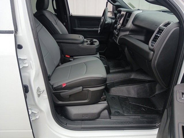 New 2026 RAM 3500 Tradesman w/ Chrome Appearance Group image 31