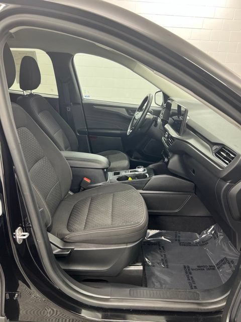 Used 2023 Ford Escape Active w/ Tech Pack #1 AWD/4WD image 22