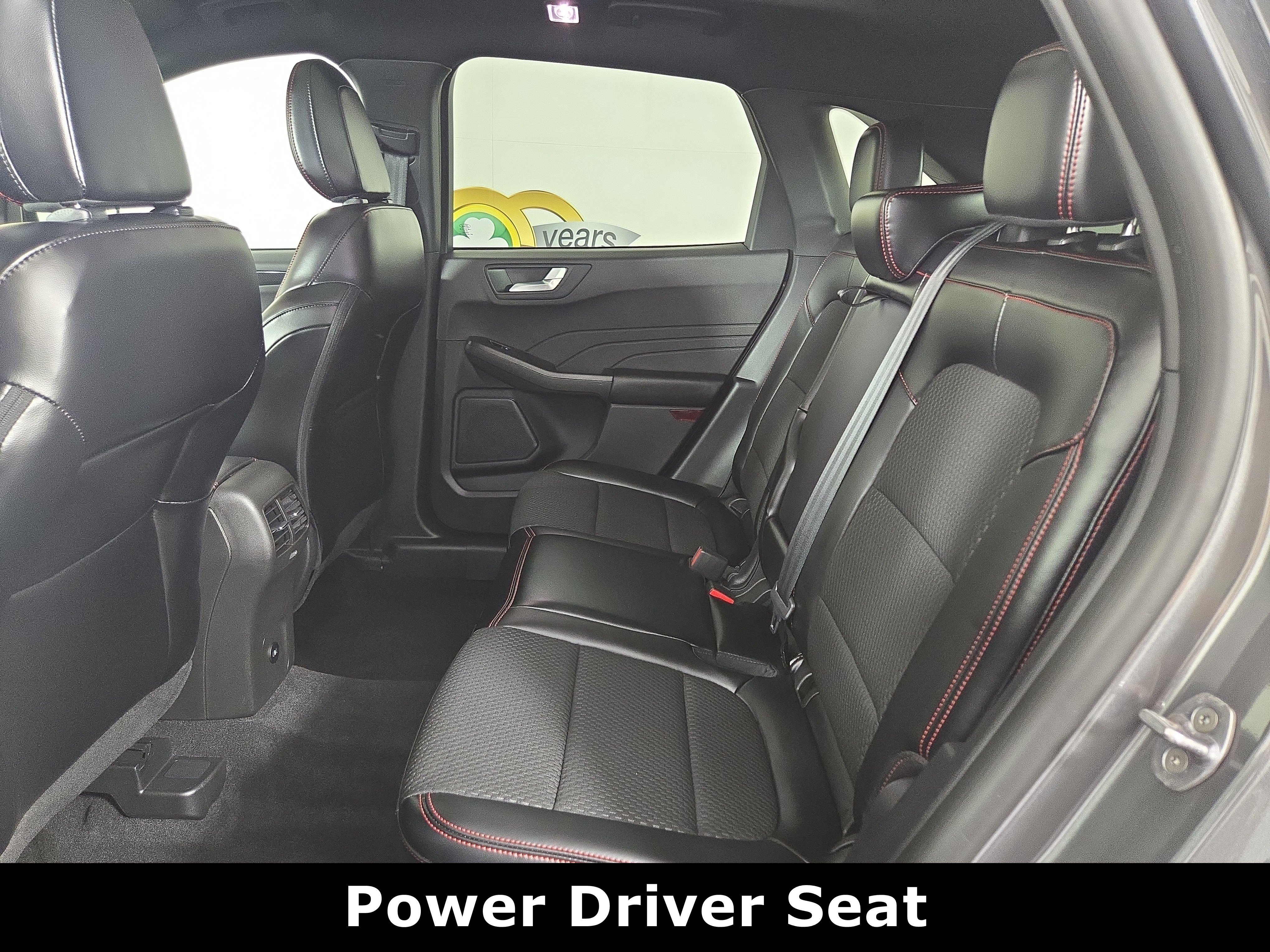Used 2024 Ford Escape ST-Line w/ Tech Pack #1 AWD/4WD image 12