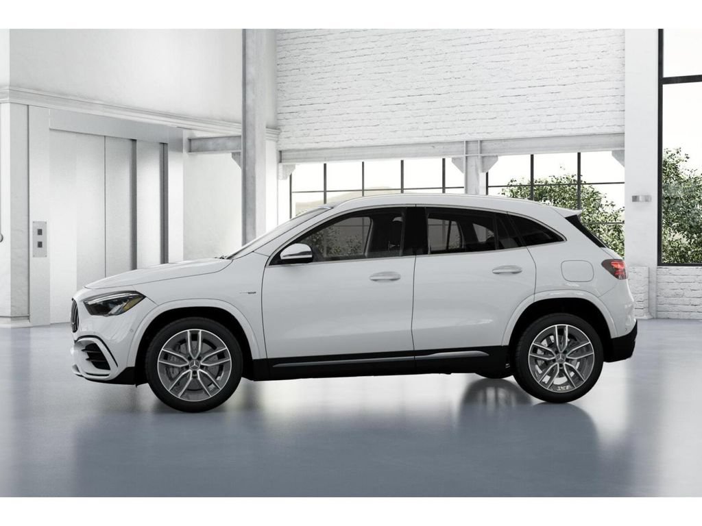 New 2026 Mercedes-Benz GLA 35 AMG 4MATIC image 35