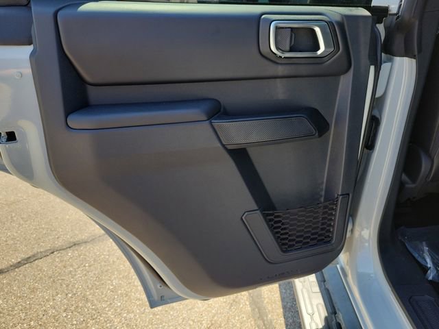 New 2026 Ford Bronco Outer Banks w/ Sasquatch Package AWD/4WD image 14