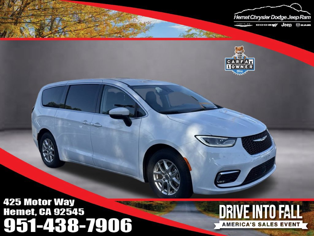 Used 2023 Chrysler Pacifica Touring-L