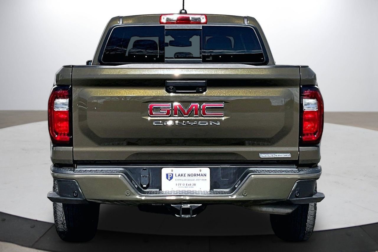 Used 2023 GMC Canyon Elevation w/ Elevation Premium Package image 8
