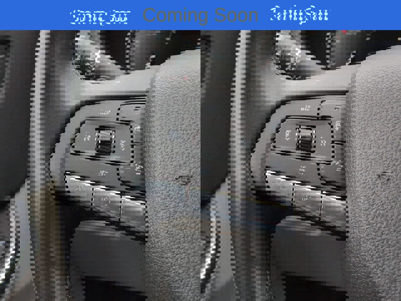 Used 2023 Cadillac XT4 Premium Luxury w/ Cold Weather Package image 25