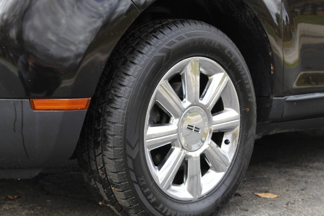 Used 2008 Lincoln MKX AWD image 18