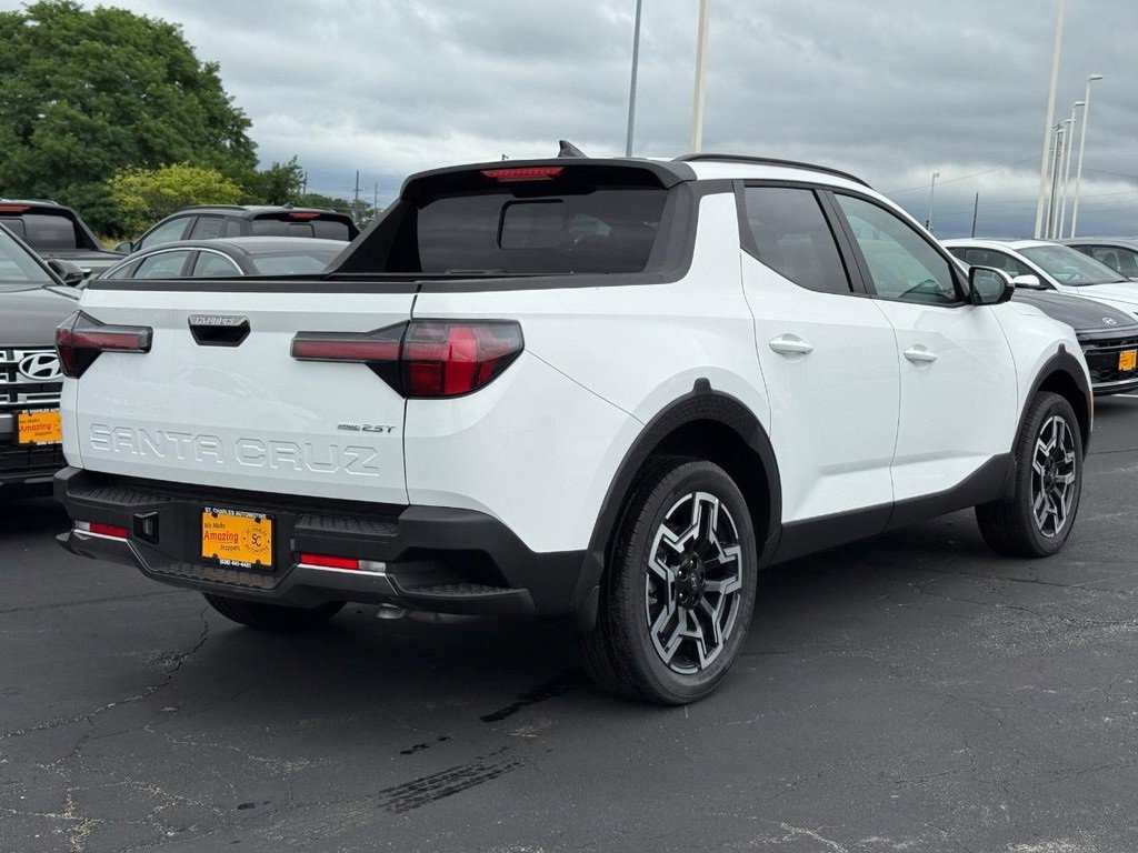 New 2025 Hyundai Santa Cruz Limited image 3