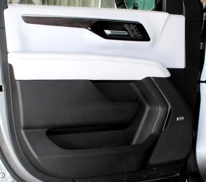 New 2025 Chevrolet Tahoe Premier image 16