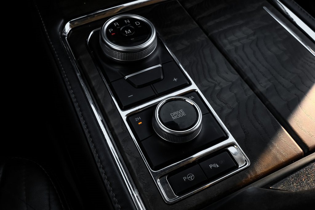 Used 2021 Ford Expedition Max Platinum image 26