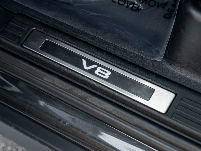 Used 2024 Land Rover Defender 110 Carpathian Edition image 15